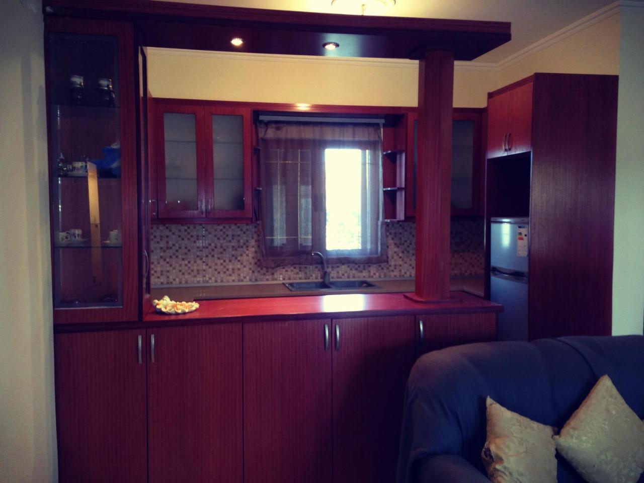 Angela Apartments Ксамил Екстериор снимка