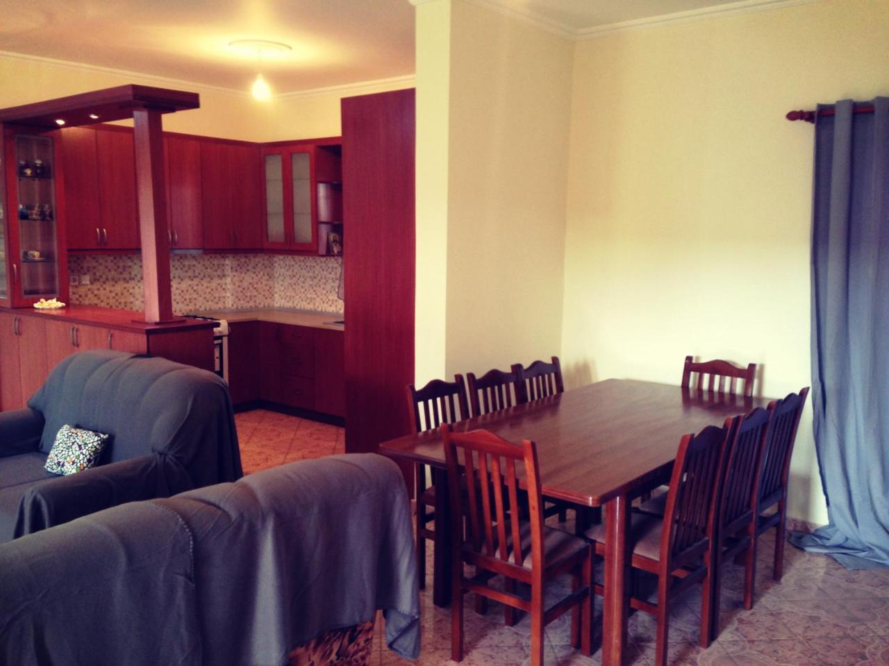 Angela Apartments Ксамил Екстериор снимка